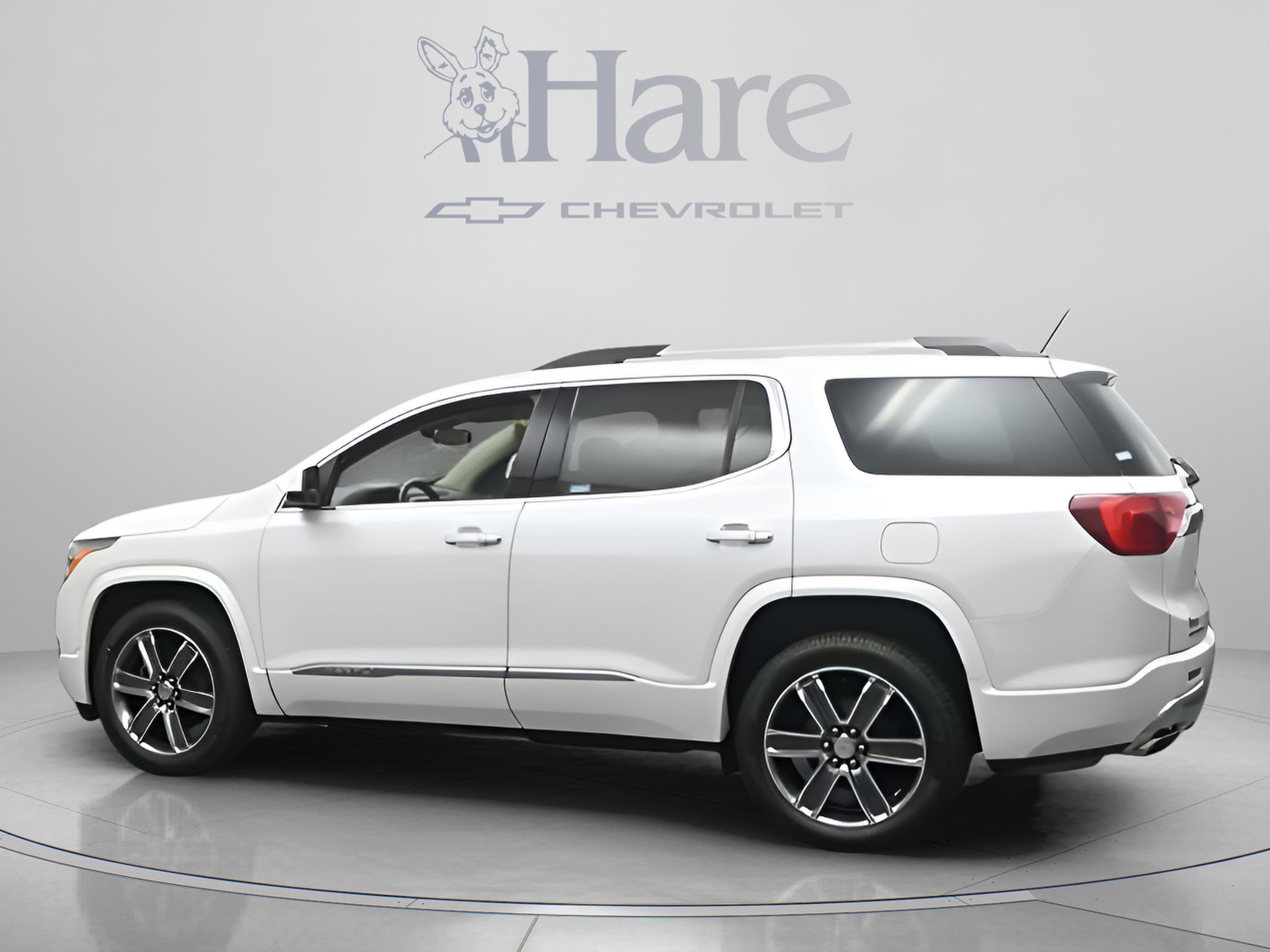 2019 GMC Acadia Denali