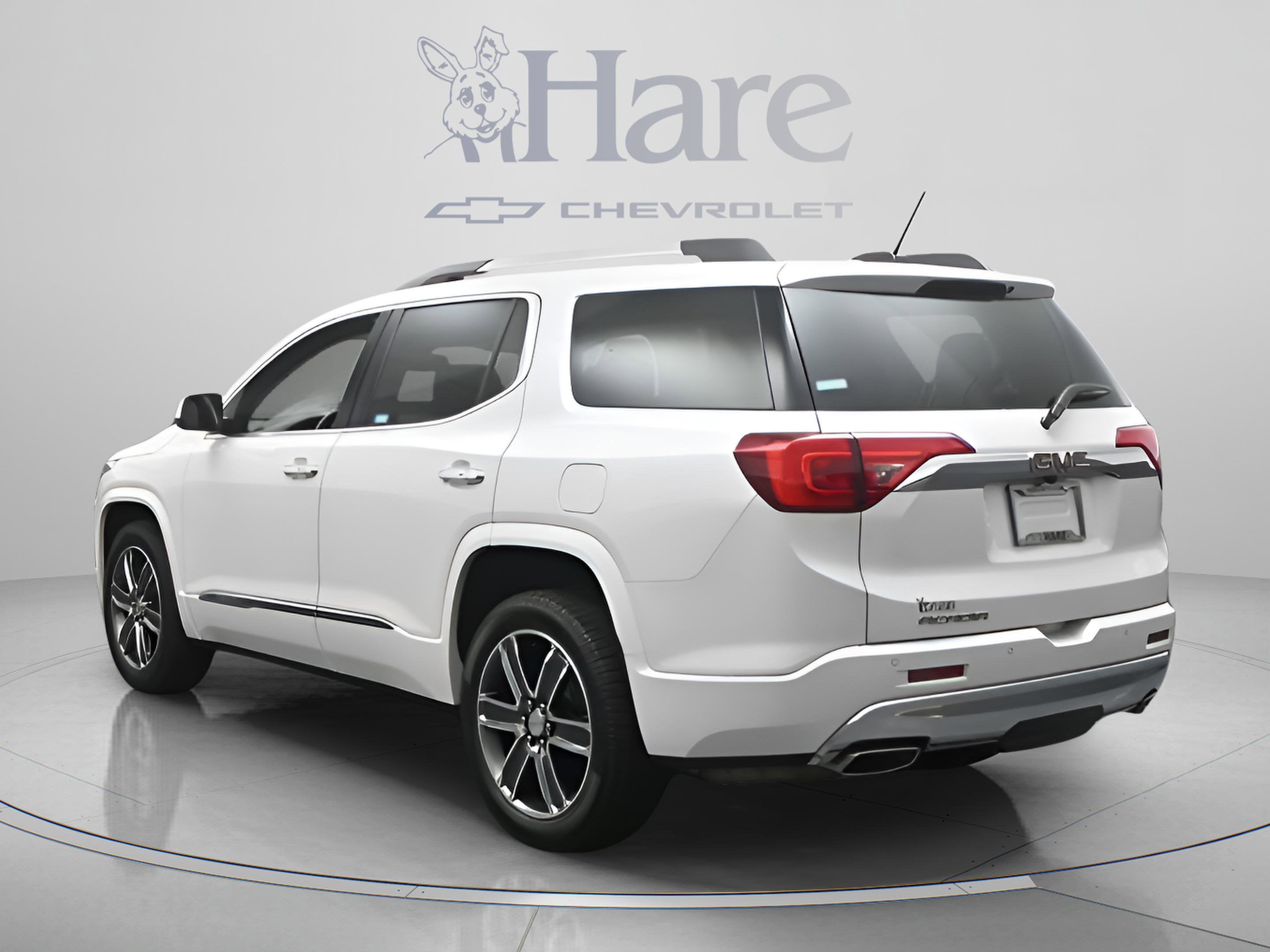2019 GMC Acadia Denali