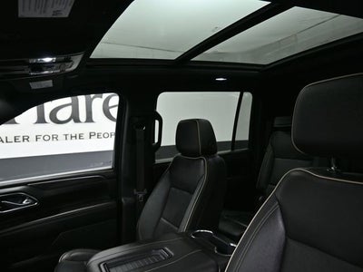 2022 GMC Yukon XL SLT