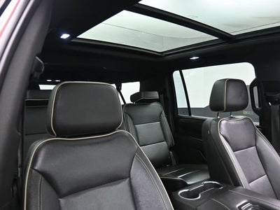 2022 GMC Yukon XL SLT