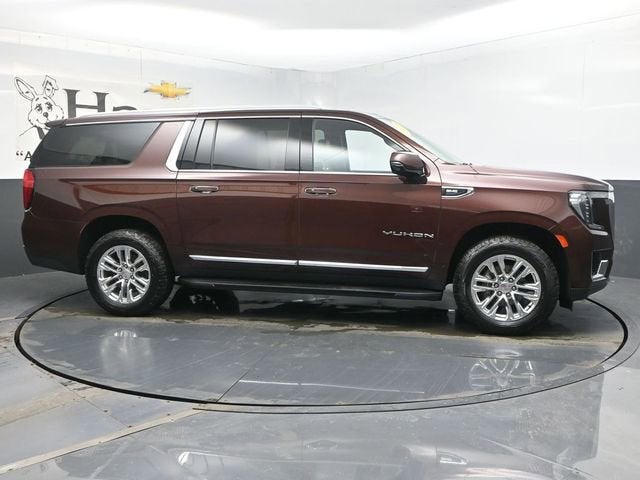 2022 GMC Yukon XL SLT