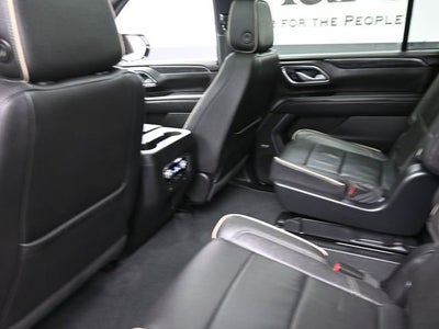 2022 GMC Yukon XL SLT