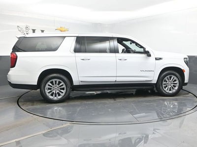 2022 GMC Yukon XL SLT