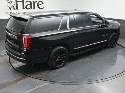 2023 GMC Yukon XL SLT