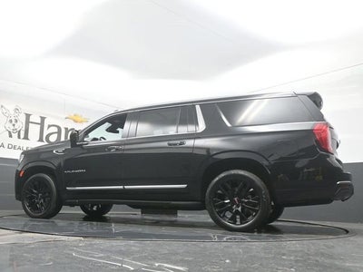2023 GMC Yukon XL SLT