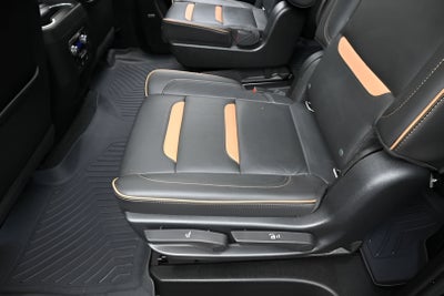 2021 GMC Yukon XL AT4