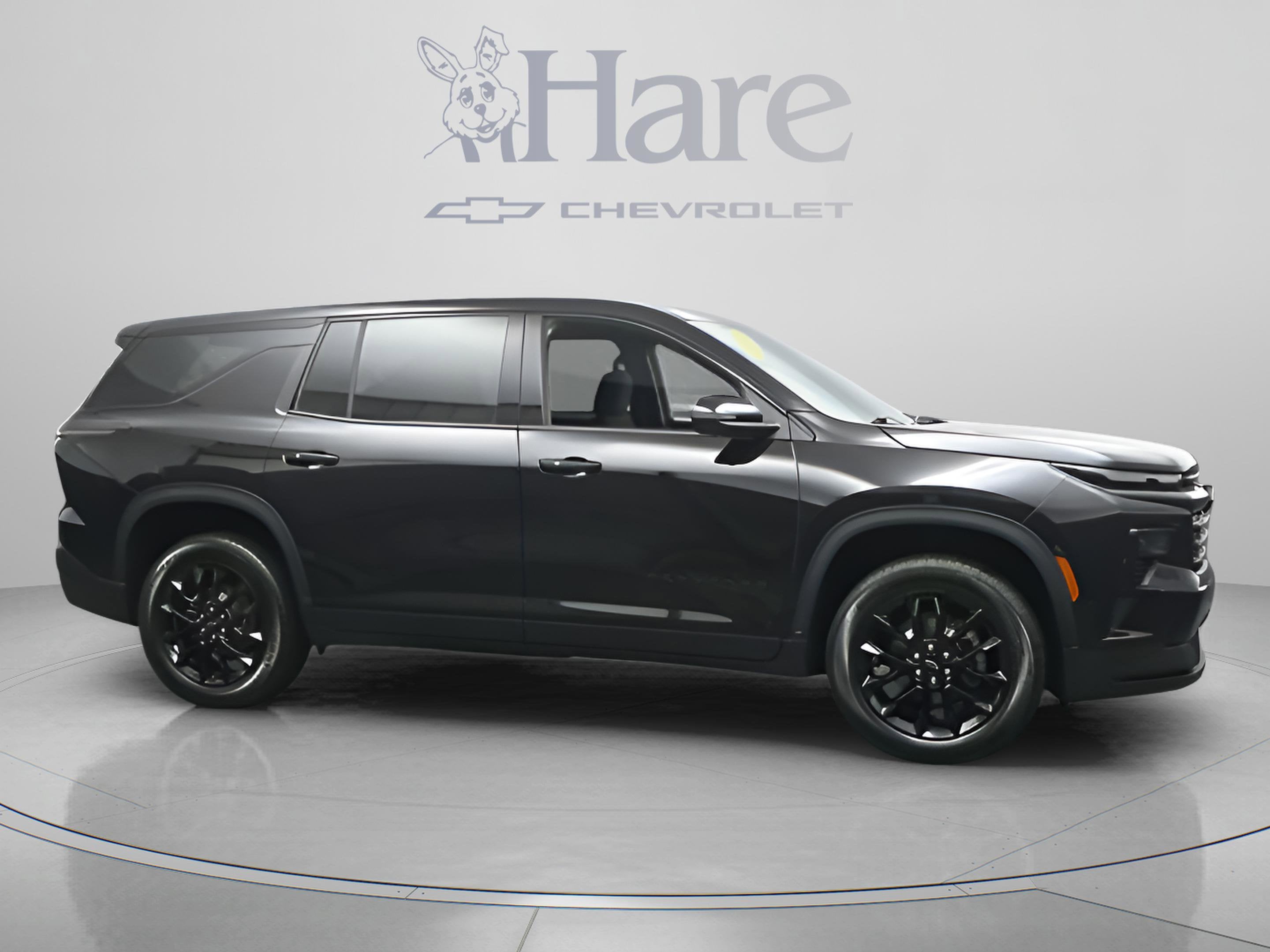 2024 Chevrolet Traverse LS