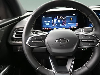 2024 Chevrolet Traverse LS