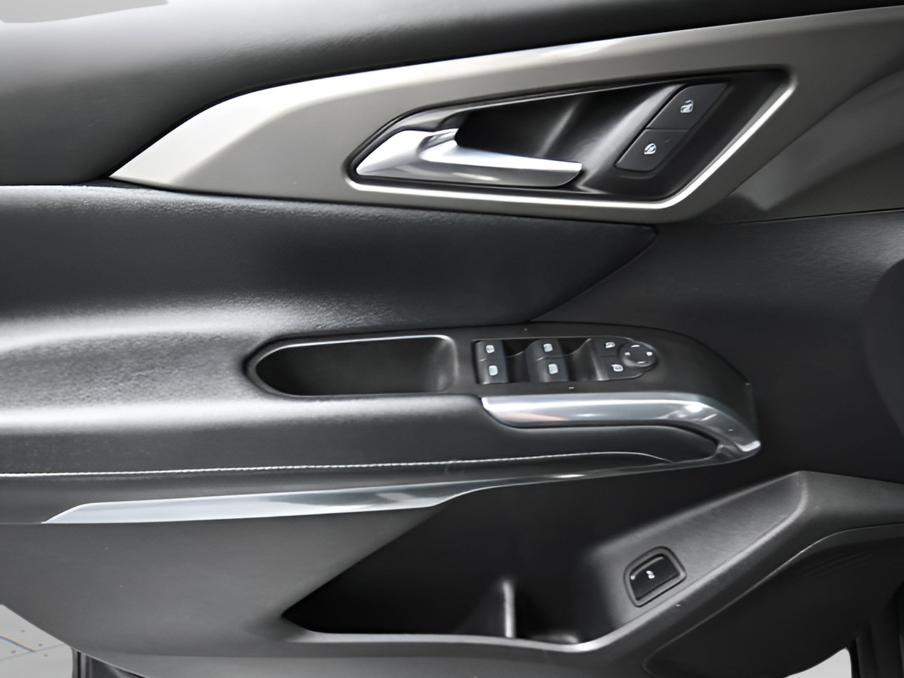 2024 Chevrolet Traverse LS