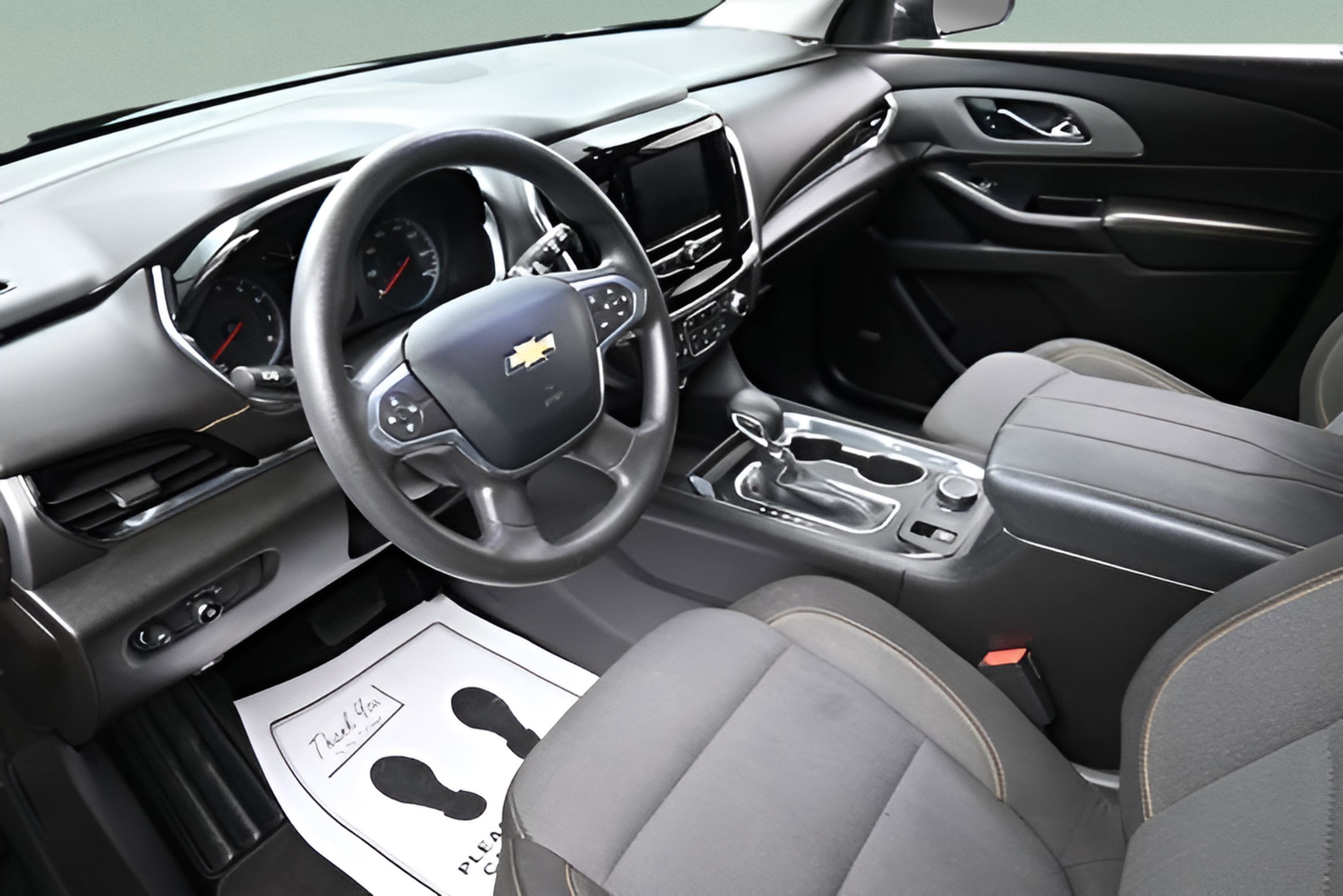 2021 Chevrolet Traverse LS