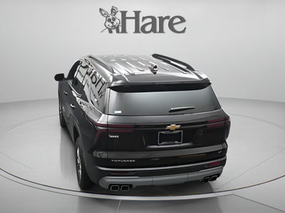 2024 Chevrolet Traverse LT