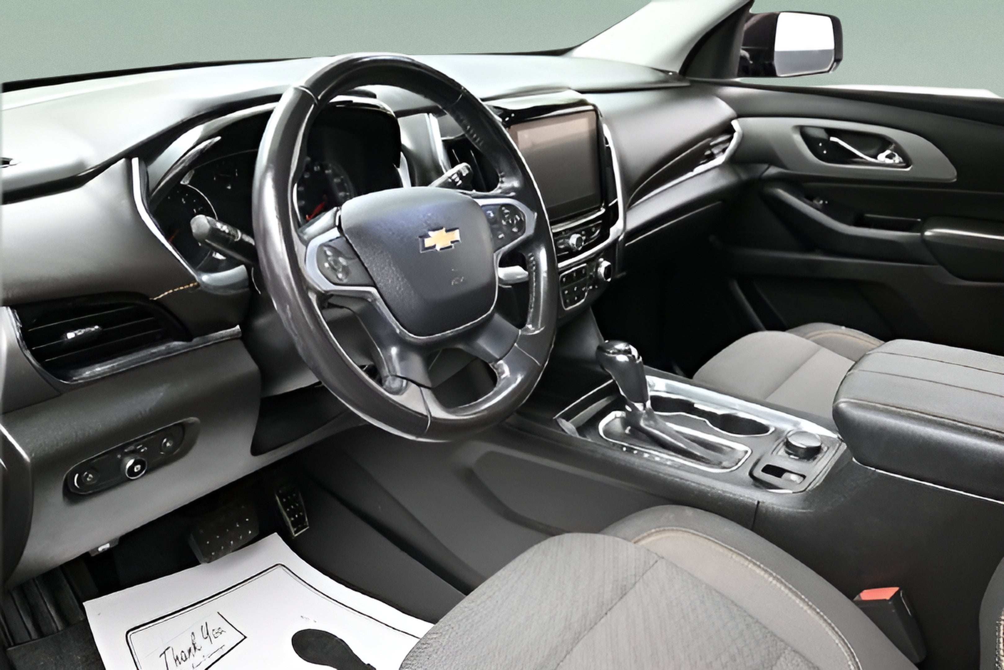 2020 Chevrolet Traverse LT Cloth