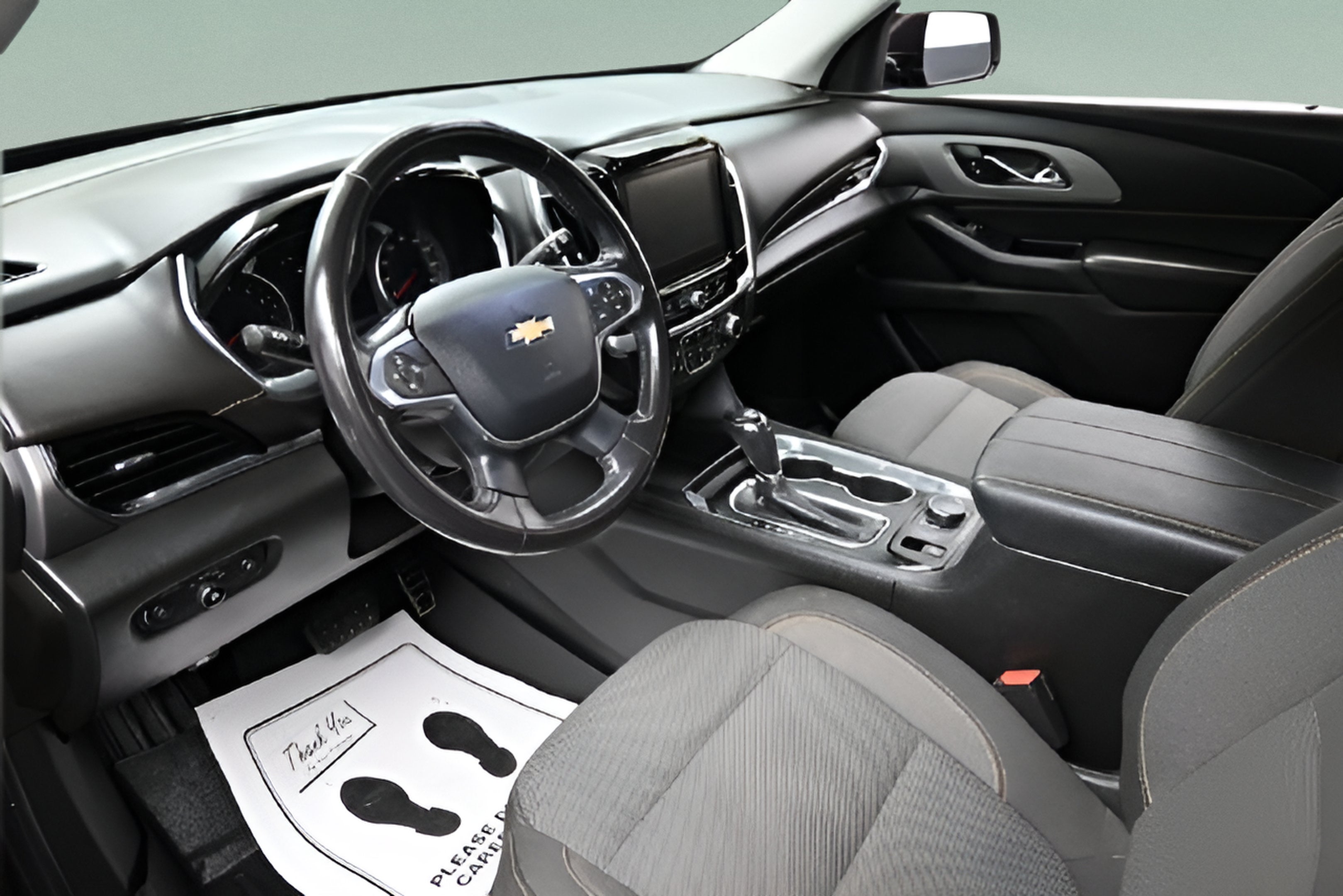 2020 Chevrolet Traverse LT Cloth