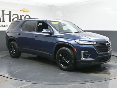 2023 Chevrolet Traverse LT Cloth