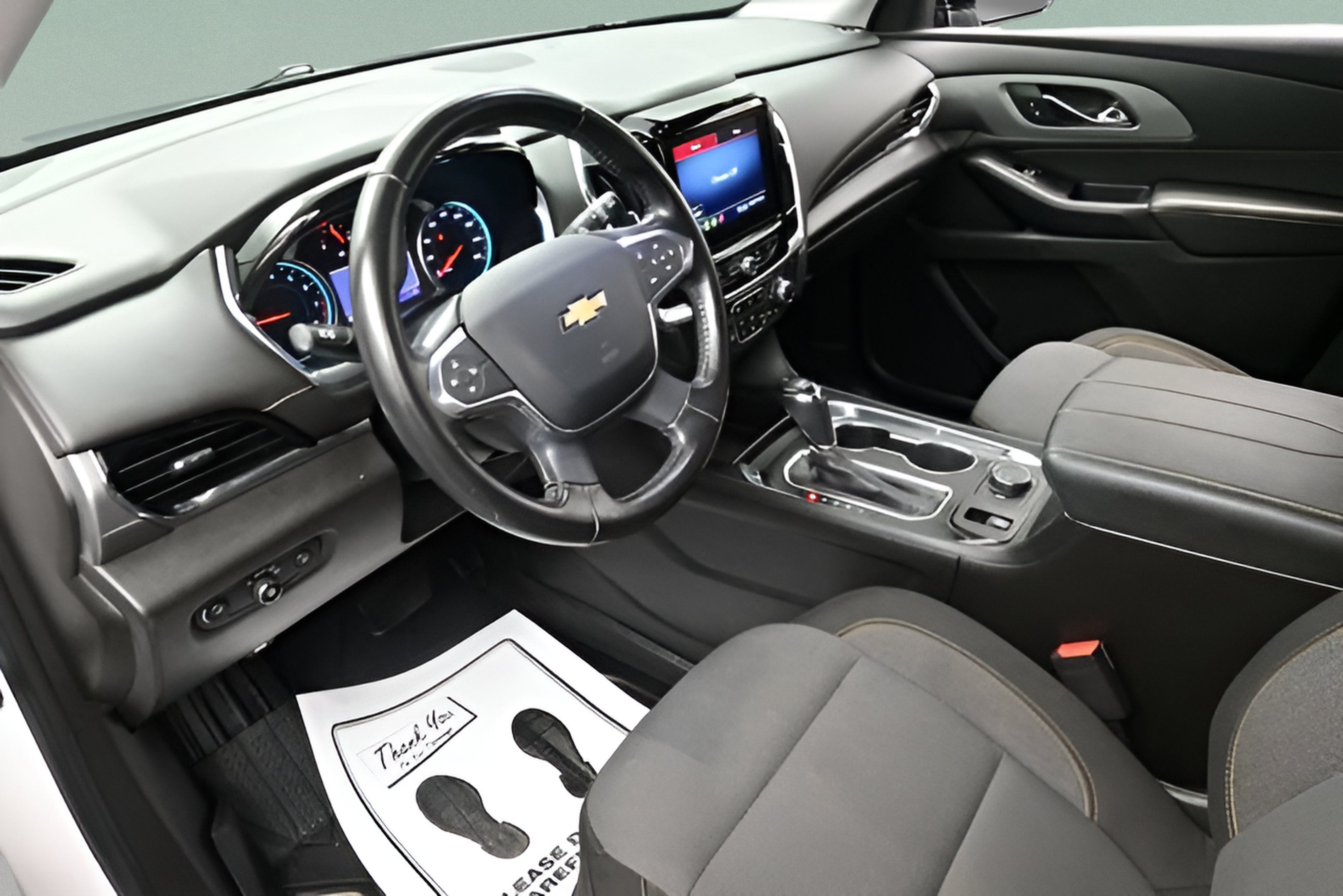 2020 Chevrolet Traverse LT Cloth