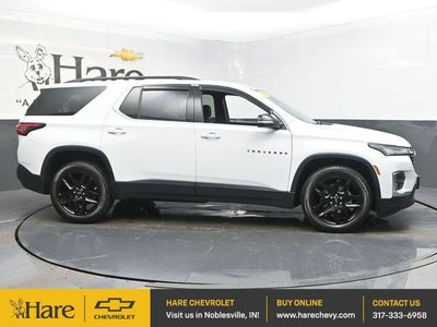 2022 Chevrolet Traverse LT Cloth