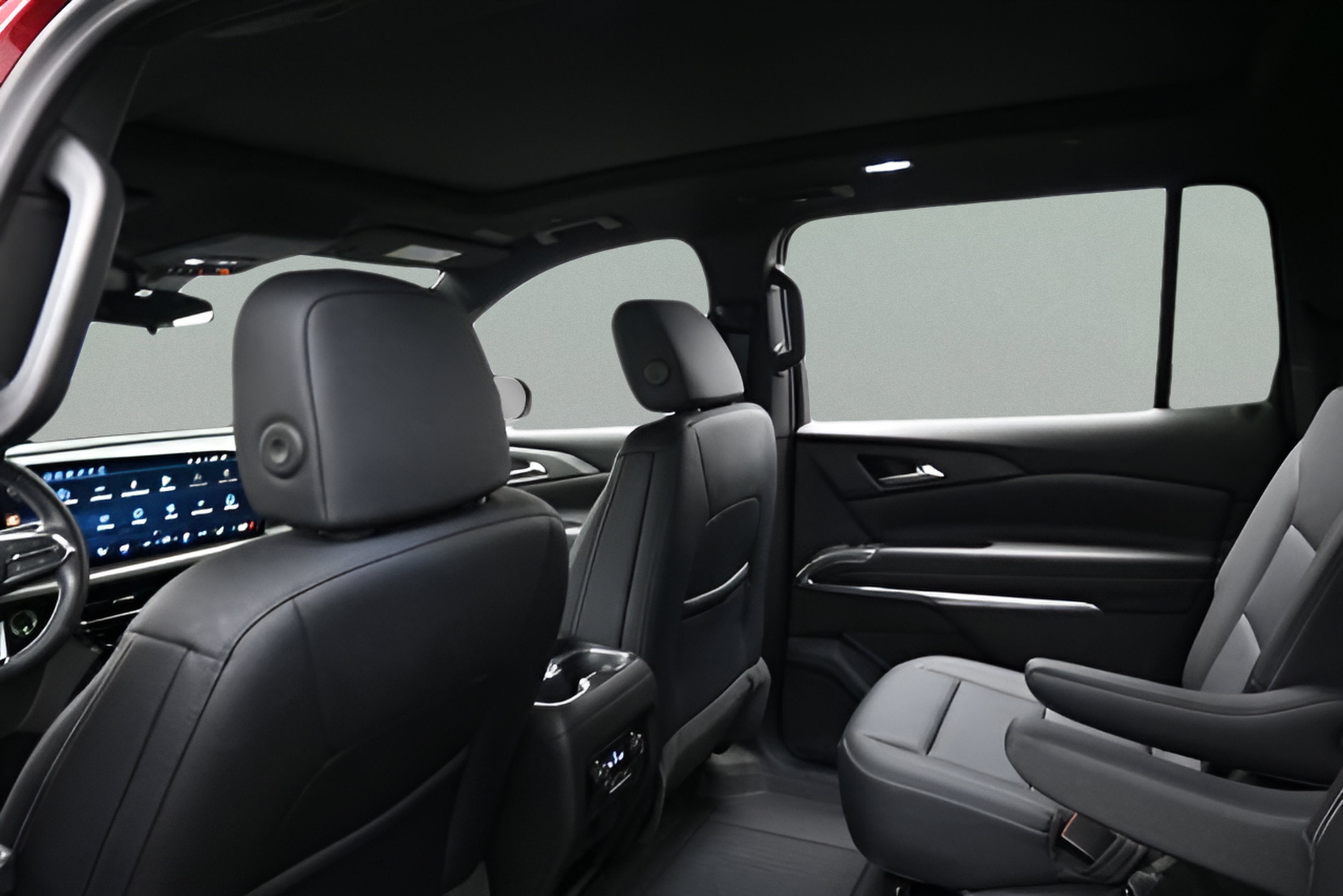 2025 Chevrolet Traverse LT - Photo 54
