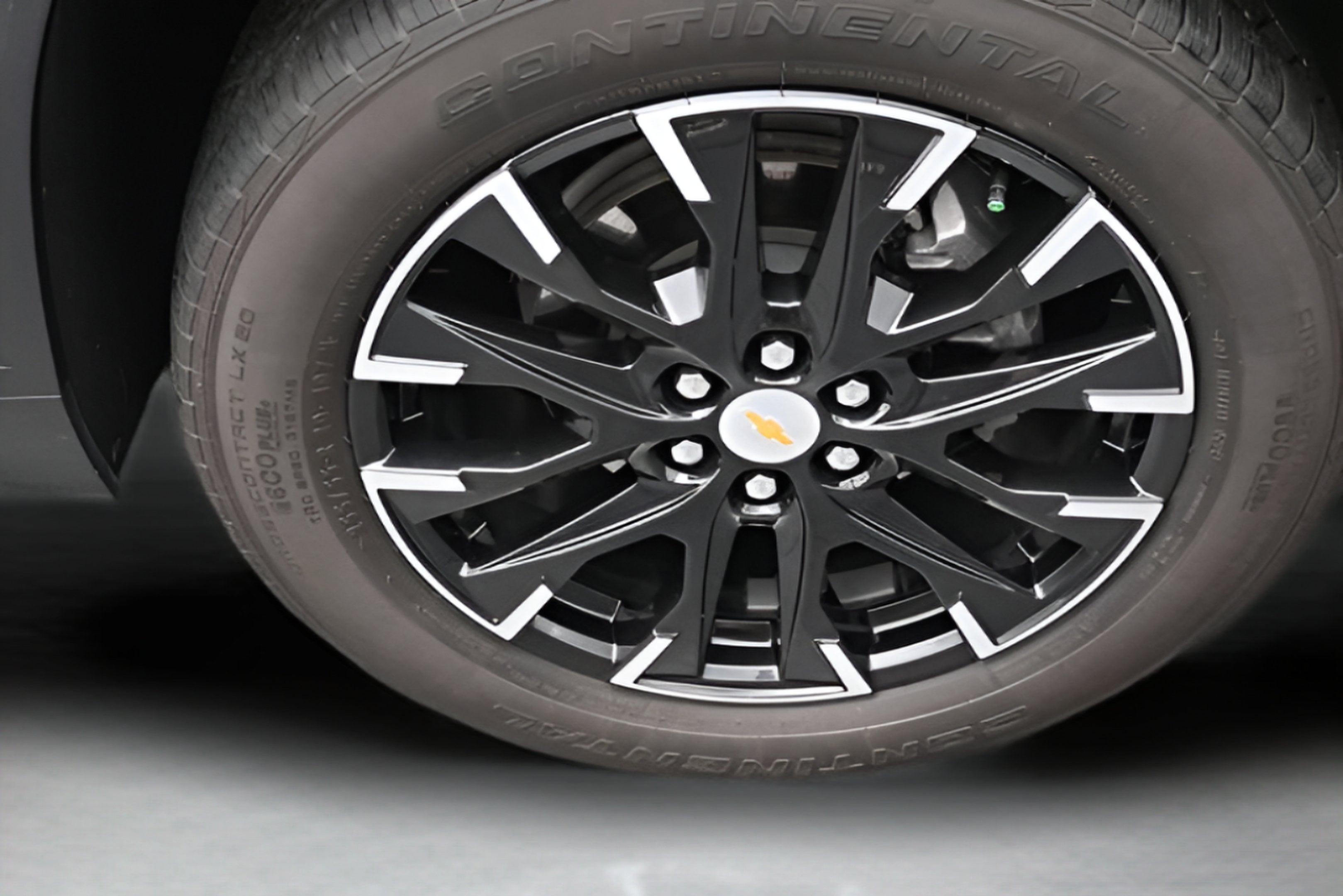2025 Chevrolet Traverse LT - Photo 63
