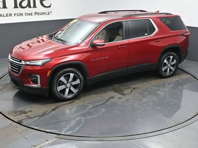 2023 Chevrolet Traverse LT Leather