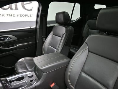 2022 Chevrolet Traverse LT Leather