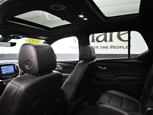 2022 Chevrolet Traverse LT Leather