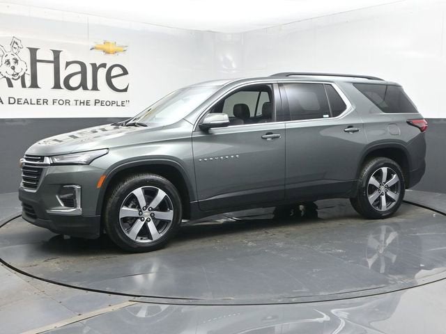 2022 Chevrolet Traverse LT Leather