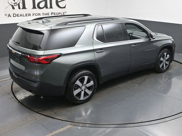 2022 Chevrolet Traverse LT Leather