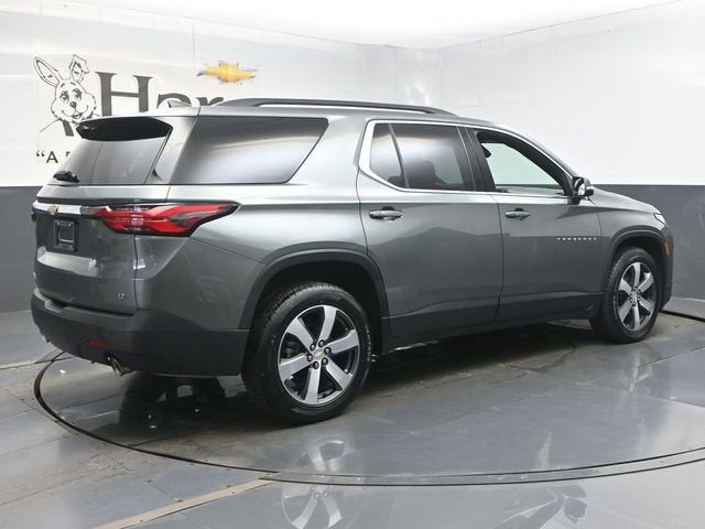 2022 Chevrolet Traverse LT Leather