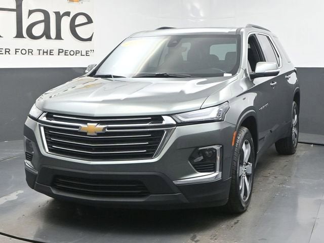 2022 Chevrolet Traverse LT Leather