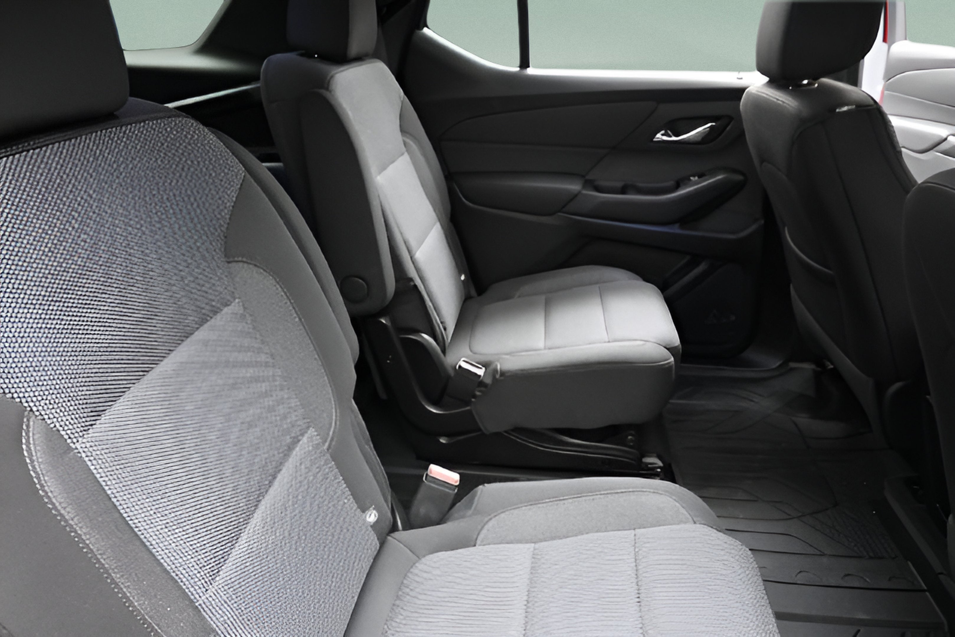 2024 Chevrolet Traverse Limited LT Cloth