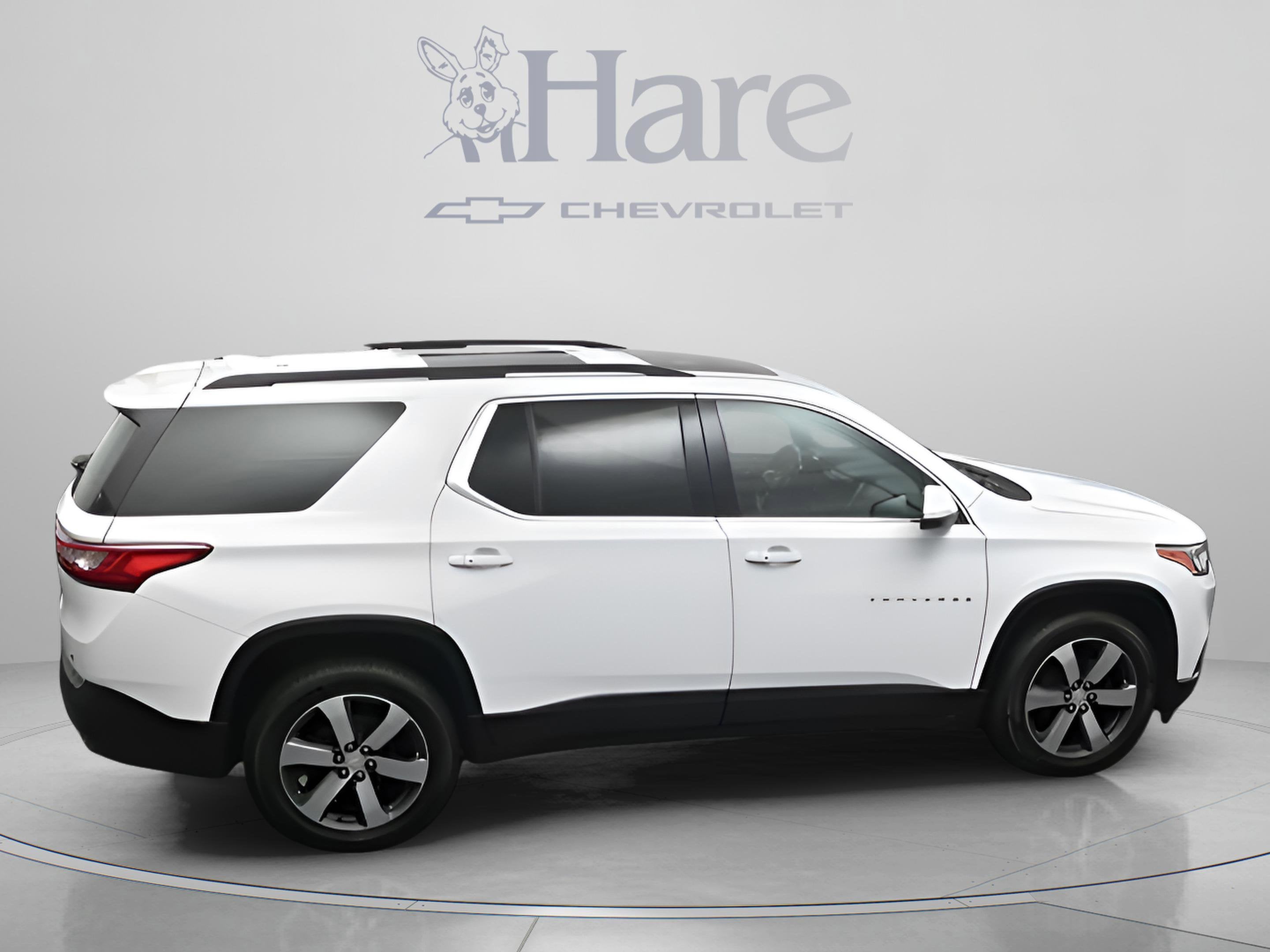 2021 Chevrolet Traverse LT Leather