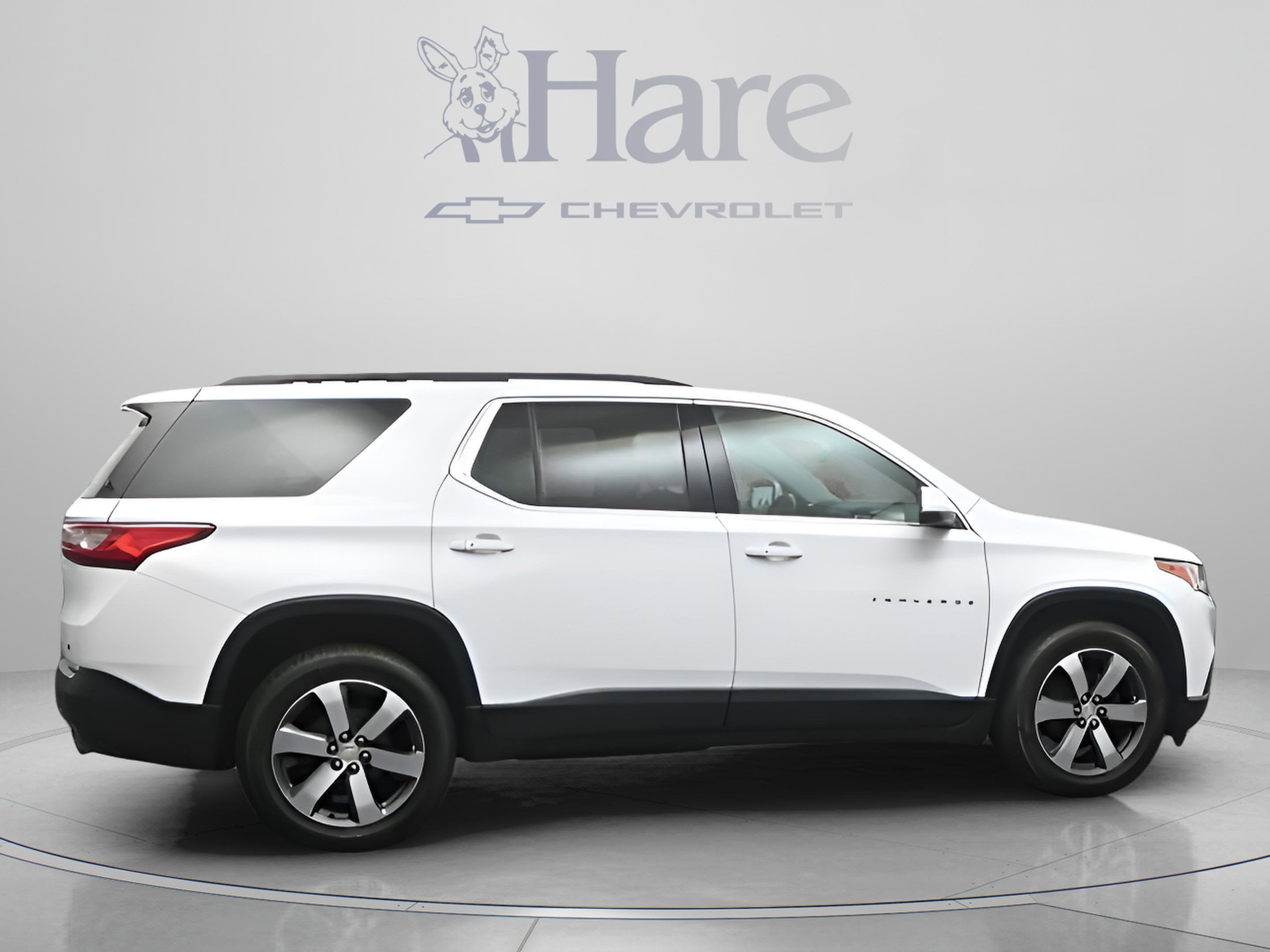 2021 Chevrolet Traverse LT Leather