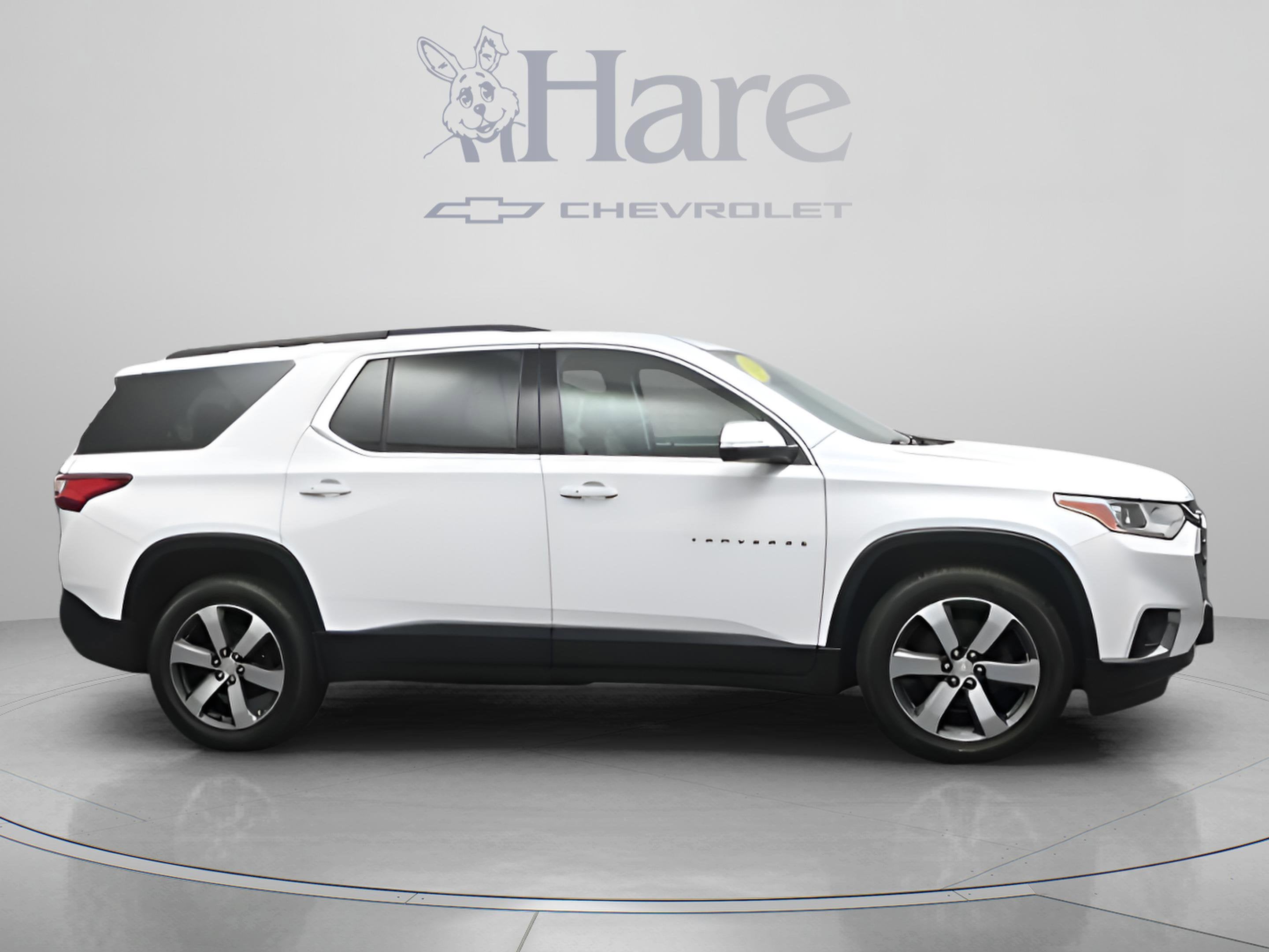 2021 Chevrolet Traverse LT Leather