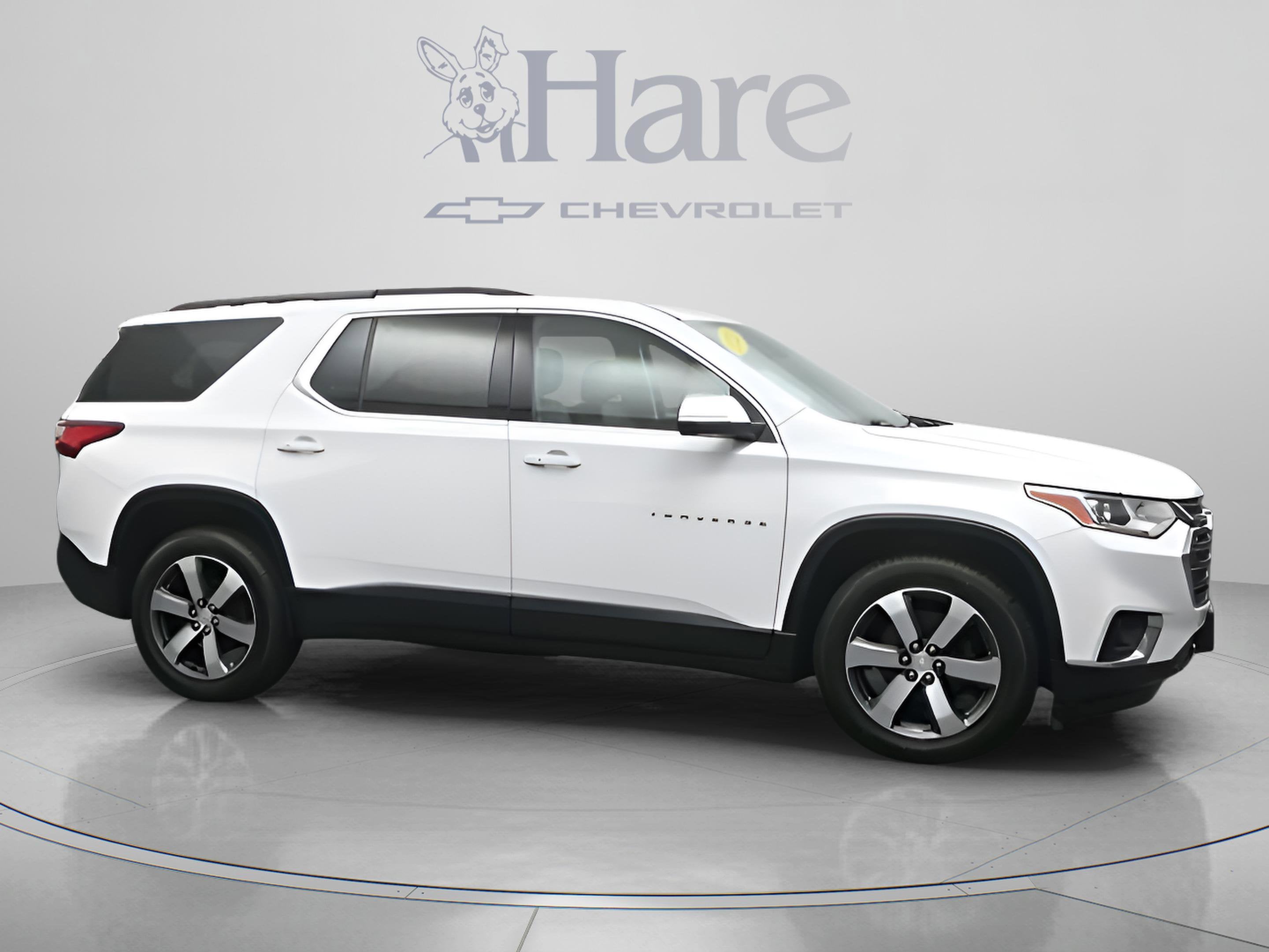 2021 Chevrolet Traverse LT Leather