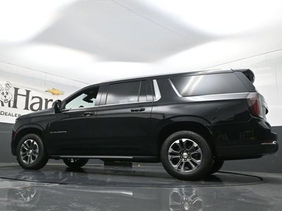 2025 Chevrolet Suburban LS