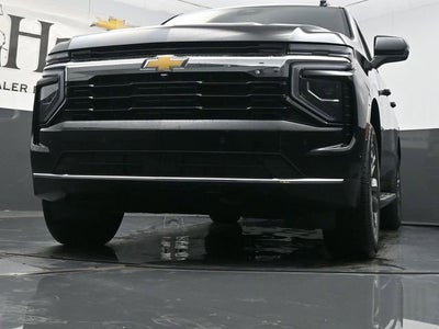 2025 Chevrolet Suburban LS