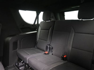 2025 Chevrolet Suburban LS