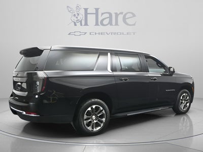 2025 Chevrolet Suburban LT