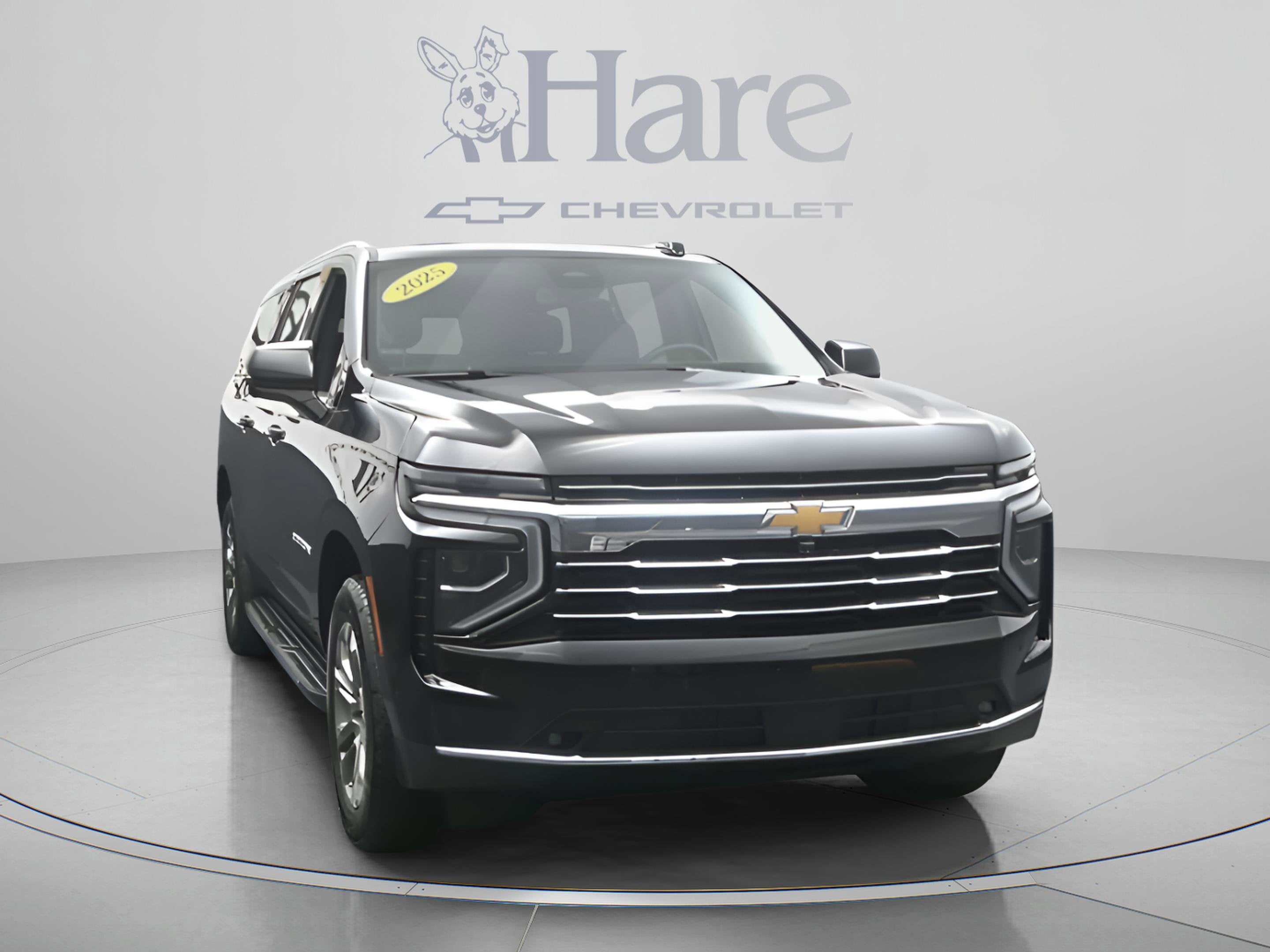 2025 Chevrolet Suburban LT