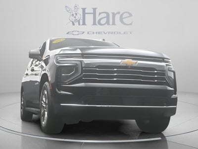 2025 Chevrolet Suburban LT