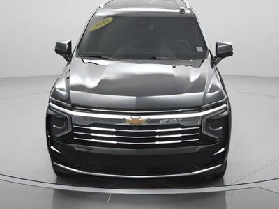 2025 Chevrolet Suburban LT