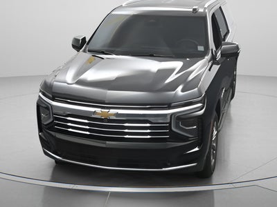 2025 Chevrolet Suburban LT