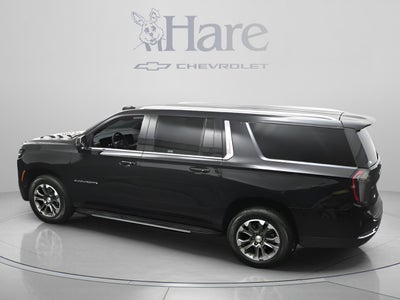 2025 Chevrolet Suburban LT
