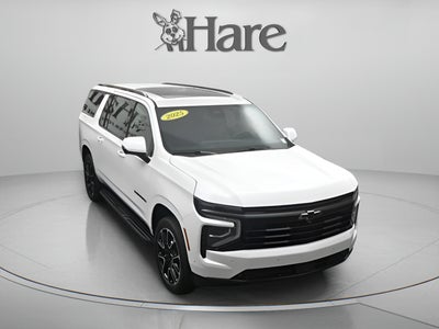 2025 Chevrolet Suburban RST