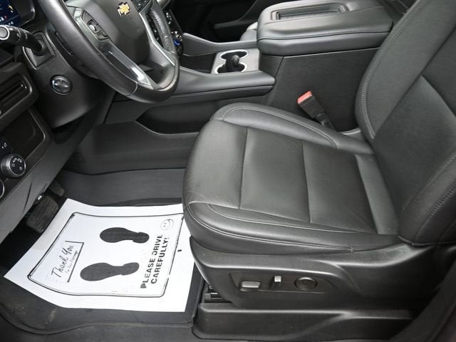 2022 Chevrolet Suburban LT