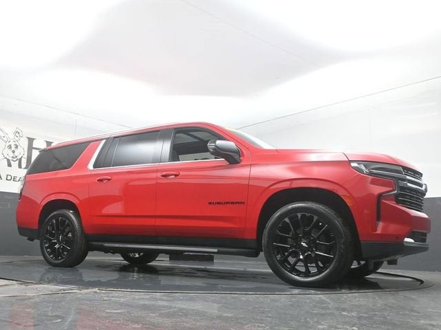 2022 Chevrolet Suburban LT