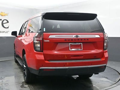 2022 Chevrolet Suburban LT