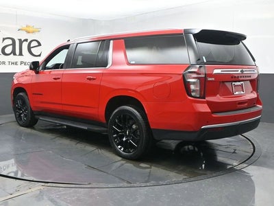 2022 Chevrolet Suburban LT