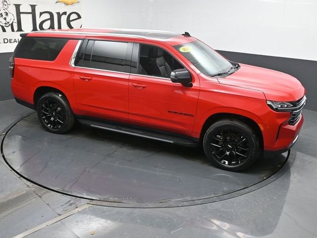 2022 Chevrolet Suburban LT