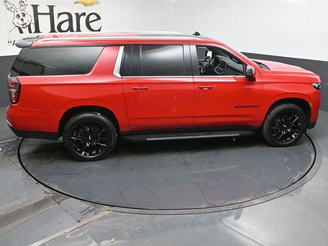 2022 Chevrolet Suburban LT